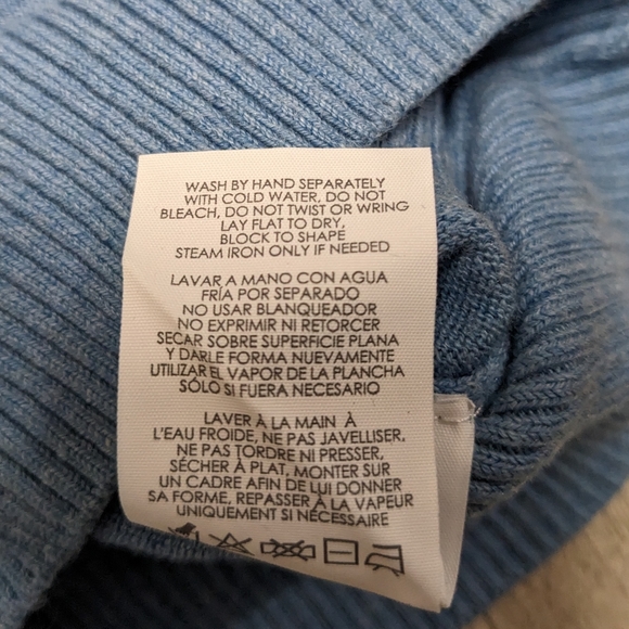 CAbi Blue Short Sleeve Sweater Relaxed Fit - Picture 4 of 7